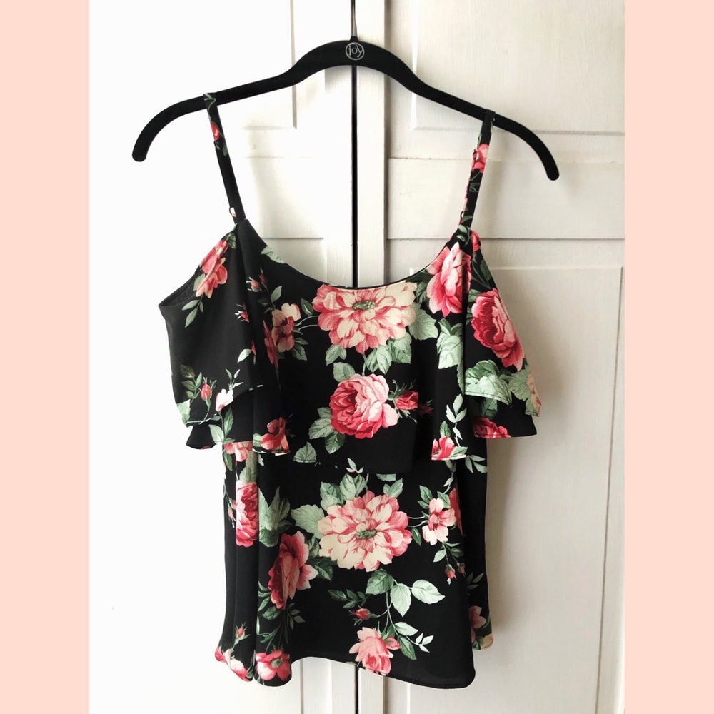 NWT Bobeau Cold Shoulder Floral Top Size S